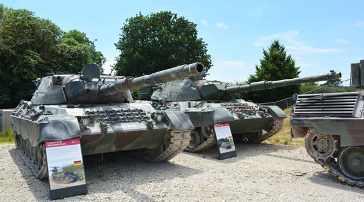 Panzer Ausstellung im Panzermuseum Leopard 1 Panzer
