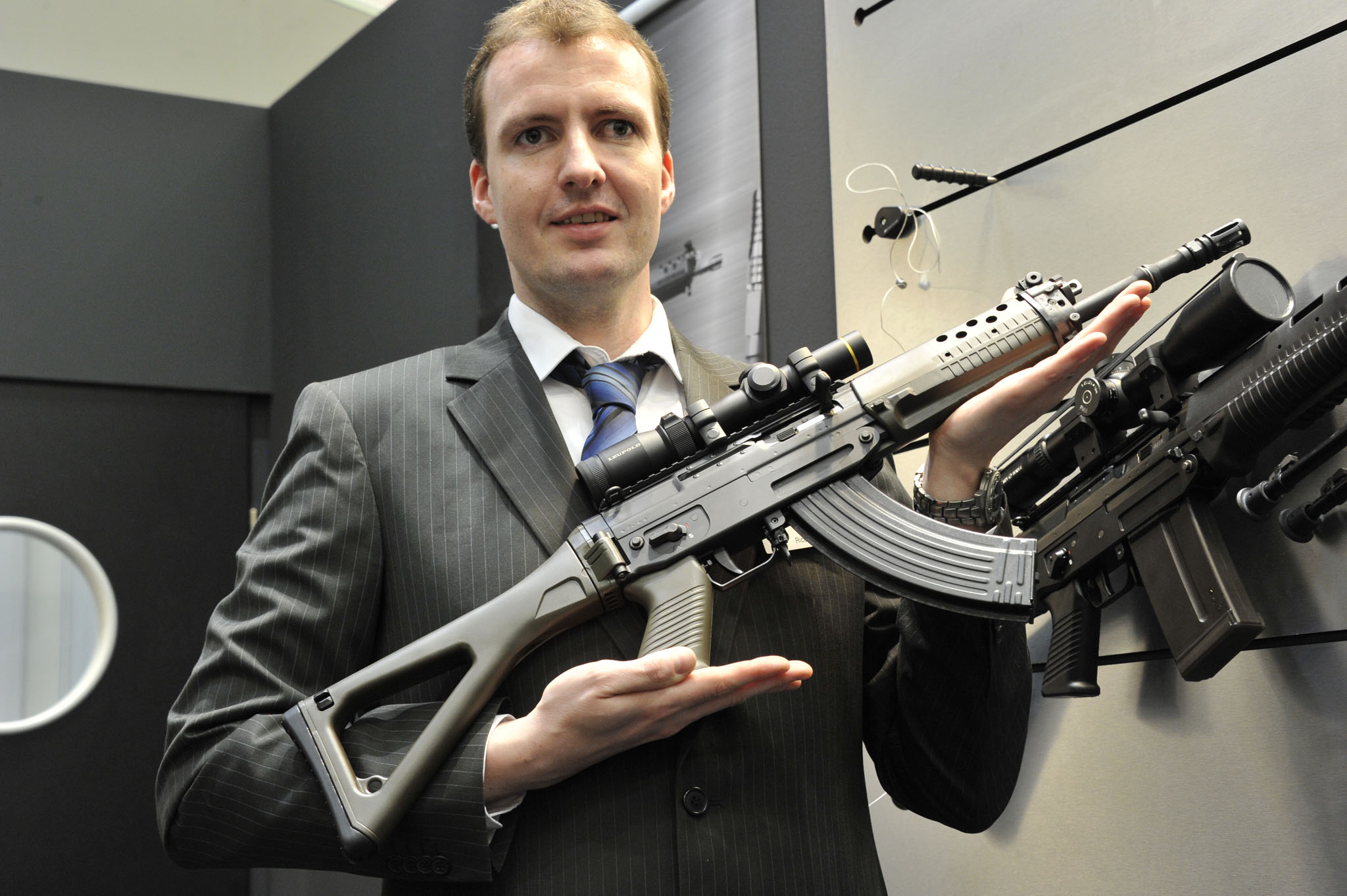 swiss-arms: SAN Swiss Arms - SG-553 in 7,62 mmx39