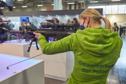 Enforce Tac 2023 in Nürnberg: Die Fachmesse für Berufswaffenträger ist weiter auf Expansionskurs Die Enforce Tg bietet ein reichhaltiges Ausstellungsangebot für berufliche Waffenträger.