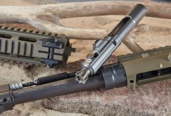 Neues Sturmgewehr der Bundeswehr kommt von C.G. Haenel – Zivilableger CR223 im Test Gassystem des Haenel CR223.