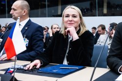 Zusammenarbeit verlängert: Neues Rahmenabkommen zwischen CZ und tschechischem Verteidigungsministerium Die tschechische Verteidigungsministerin Jana Černochová.