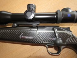 Blaser R8 Carbon Umbau im User-Test Schaft aus Carbon mit Zielfernrohr für Blaser R8