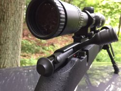 Savage Mark II FV -SR Kleinkaliberbüchse im User-Test Repetierbüchse Savage Mark II FV-SR im Kaliber .22 lfB für die Jagd mit montiertem Zielfernrohr