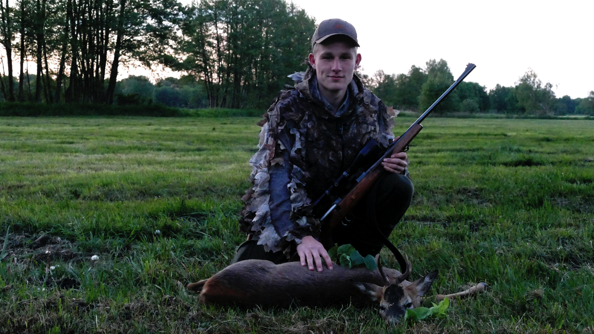 jagd-news: Pirschfreund Tom von Jäger TV: Bockjagd im Mai