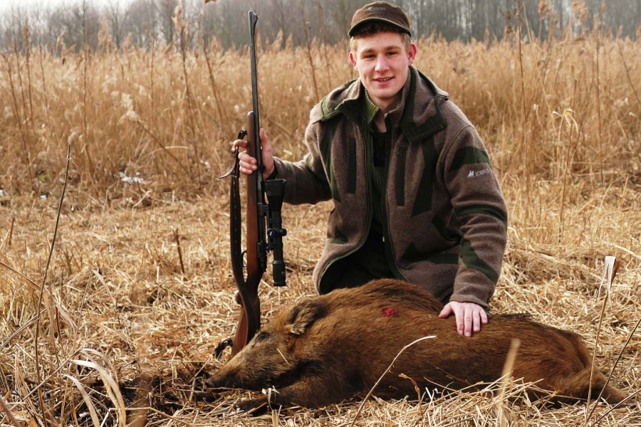 Erlegte Wildsau nach langer Wartezeit.