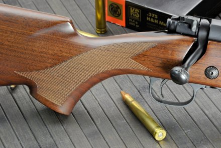Winchester Model 70 Safari Express in .375 H&H Mag Winchester Model 70 Safari Express in .375 H&H Mag