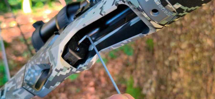Test: Jagd-Repetierer Benelli Lupo BE.S.T. Open Country in .308 Winchester – Wolf im Tarnpelz Verstellung des Abzugs bei der Benelli Lupo BE.S.T. Open Country.