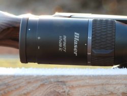 Blaser R8 Silence Repetierbüchse Zielfernrohr der Blaser R8 Silence Jagdbüchse