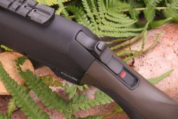 Test: Browning BAR MK3 Composite Brown Spannschieber an der Browning BAR MK3 Composite Brown