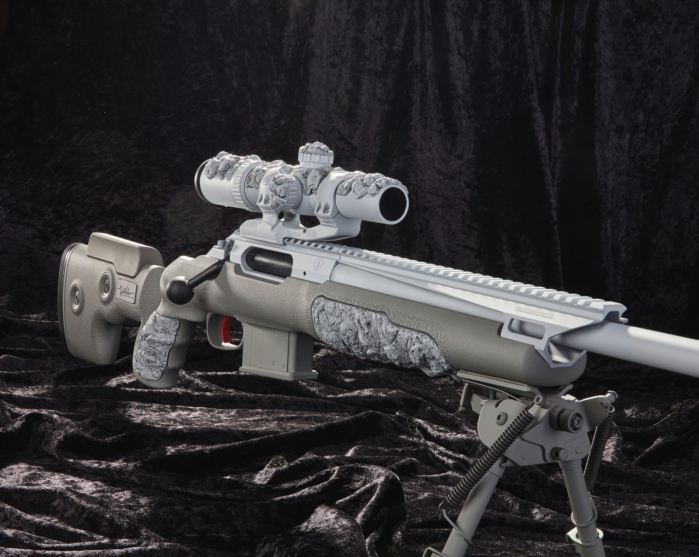 Unique Alpine-German Gun Works Widder Unique Alpine-German Gun Works Widder von rechts