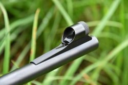 Kimber 8400 Caprivi Großwild-Büchse Korntunnel an der Kimber 8400 Caprivi