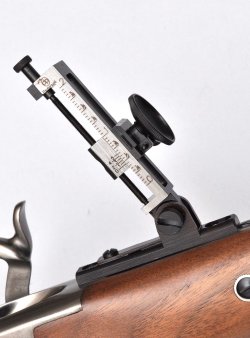 Pedersoli Sharps Little Betsy Dioptereinstellung des Gewehrs