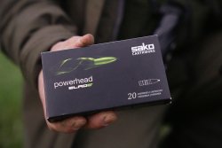 Zuverlässige Kombination: Die Beretta BRX-1 kombiniert mit dem Burris Four Xe 2,5-10x50 und dem STEINER Nighthunter C35 ausgiebig getestet im jagdlichen Einsatz Die bleifreie Sako Powerhead Blade kann auf alles europäische Schalenwild eingesetzt werden.