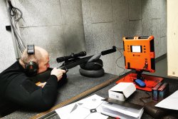 Savage 110 Hog Hunter 2.0, Zylinderverschluss-Repetierer in .308 Winchester Mit der Savage 110 Hog Hunter 2.0 auf dem Schießstand.
