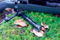 Savage 110 Hog Hunter 2.0, Zylinderverschluss-Repetierer in .308 Winchester Savage 110 Hog Hunter 2.0 mit ergonomische Entriegelungstaste zum einfachen Entladen der Waffe.