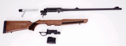 Test: Brenner BR18 in .308 Winchester − kann der Repetierer für 799,- Euro überzeugen? Die Brenner BR18 in ihre Hauptbestandteile zerlegt.