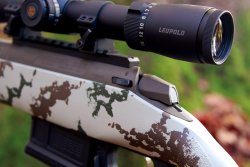 Repetierbüchse Weatherby 307 MeatEater -Zylinderverschluss-Repetierer in 6,5 Creedmoor im Test Picatinny-Schiene der Weatherby 307 MeatEater.
