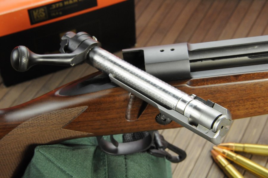 Winchester Model 70 Safari Express in .375 H&H Mag Winchester Model 70 Safari Express in .375 H&H Mag