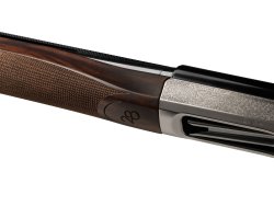Benelli Raffaello Ethos 28 Magnum: halbautomatische Flinte für die Jagd Ladefenster der halbautomatischen Flinte Benelli Raffaello Ethos 28 Magnum