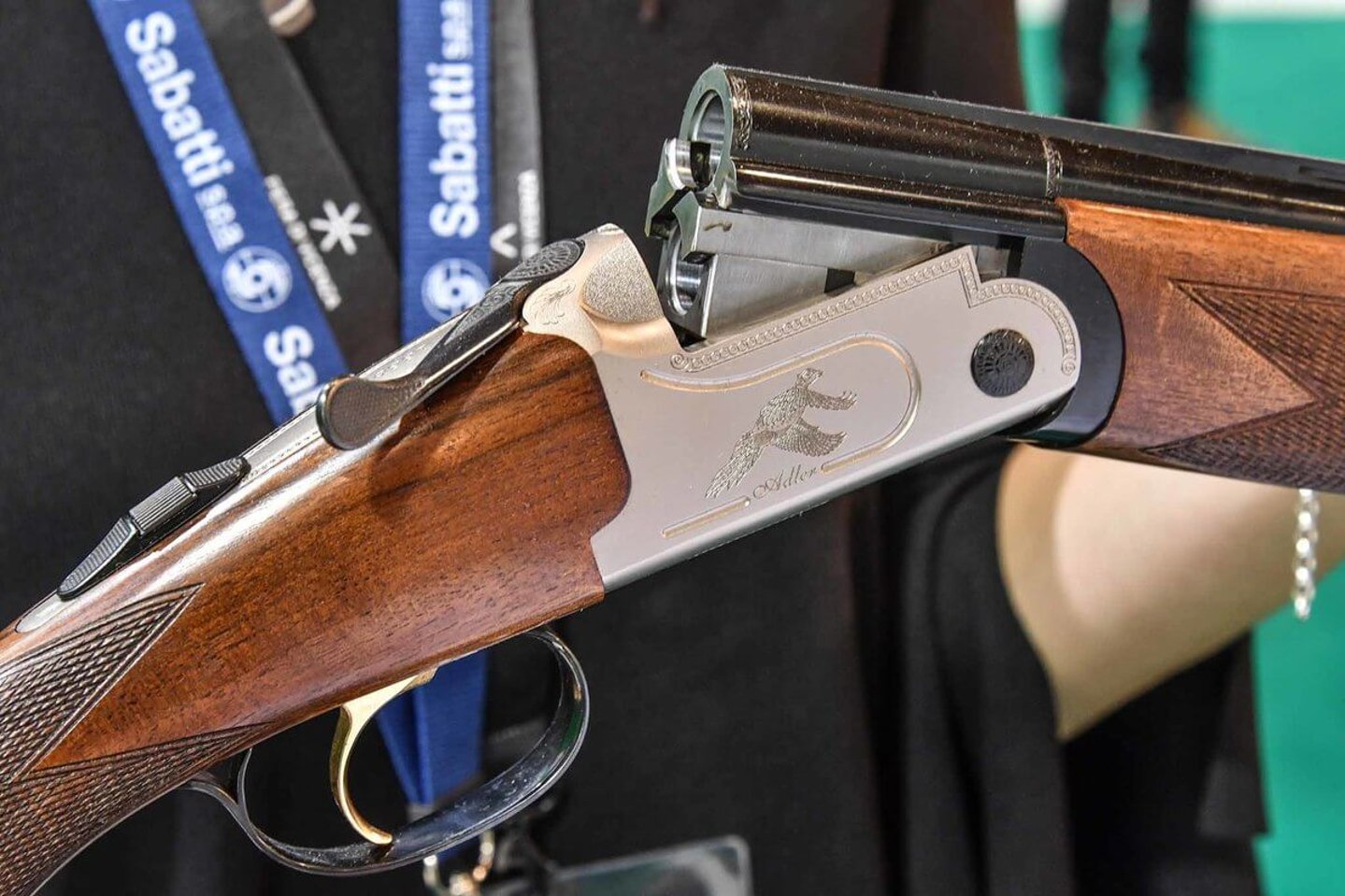 Bockflinte Sabatti Excelium für die Jagd Detailansicht der Basküle der neuen Bockflinte Sabatti Excelium für die Jagd