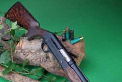 SAUER SL 5 Select Selbstladeflinte mit Pistolengriff und Fischhautkontaktfläche.