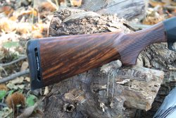 Test: halbautomatische Flinte Benelli Colombo für die Jagd Dämpfung des Rückstoßes der halbautomatischen Flinte Benelli Colombo