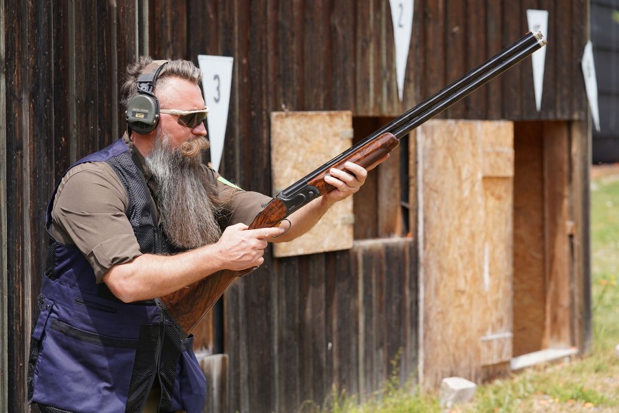 Flinten von F.A.I.R. in der Jagdschulausbildung – Bockflinte F.A.I.R. Premier EM im Fokus Fair Flinten in der Jagdschein Ausbildung im Jagdgut Willenbach