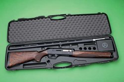 Test: SAUER SL 5 Select Selbstladeflinte Selbstladeflinte SAUER SL 5 Select im Kunststoffkoffer
