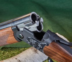 Die neue Bockflinte Ultraleggero von Beretta in Kaliber 12.  Flankenverschlusses der Ultraleggero von Beretta