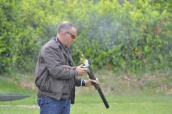Bockflinte Caesar Guerini Magnus Light für die Jagd Auswurf der Munition bei der Caesar Guerini Magnus Light