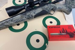 Test GECO EXPRESS: Warum verringern sich mit den schnell und gestreckt fliegende Teilzerlegungsgeschossen die Fluchtstrecken bei Schüssen auf weite Distanzen? Das beste Schussbild der GECO EXPRESS in .308 Winchester erzielt mit einer Benelli Lupo Be.S.T.