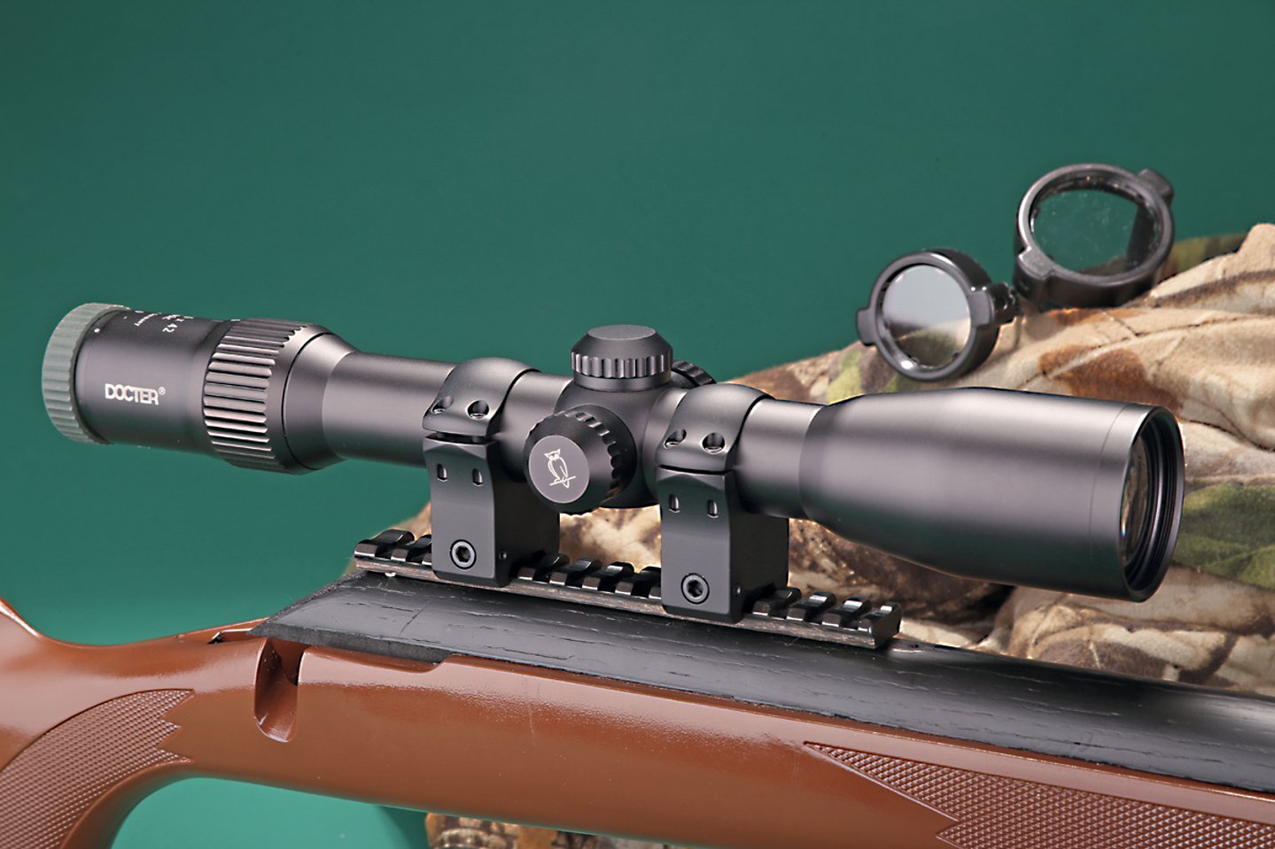 DOCTER Basic 1,5-6x42 Zielfernrohr auf Repetierbüchse