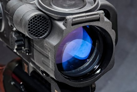 Pulsar Digisight N960 und N970 IR-Strahler des Pulsar Digisight N960