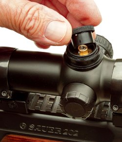 Zielfernrohr Zeiss Victory V8 im Test Anschlagstift der ASV