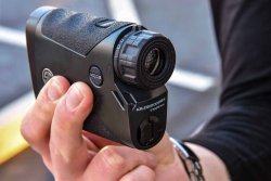 Brandneue Jagdoptiken: SIG Sauer BDX Electro-Optics-Modellreihe SIG Sauer KILO 2200 BDX Laser-Entfernungsmesser für die Jagd