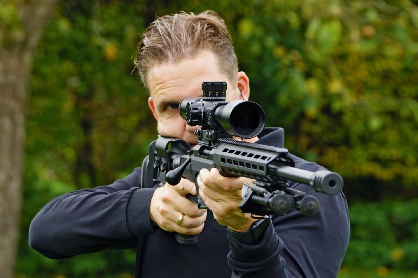 DDoptics Nighteagle V6 5-30x50 NFX, DDMP 5-30x56 und DDMP 4-40x50 im Test. Schütze im Anschlag.