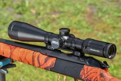 Delta Optical Titanium 4-24x50 HD Delta Optical Titanium 4-24x50 HD auf einer Krieghoff Semprio