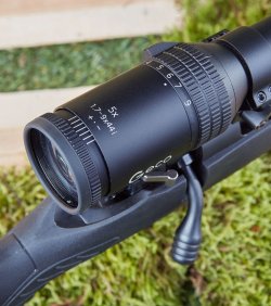 Universal-Zielfernrohr im Praxistest: Was kann das jagdliche GECO 1,7-9x44i? Okular des 1,7-9x44i von GECO.