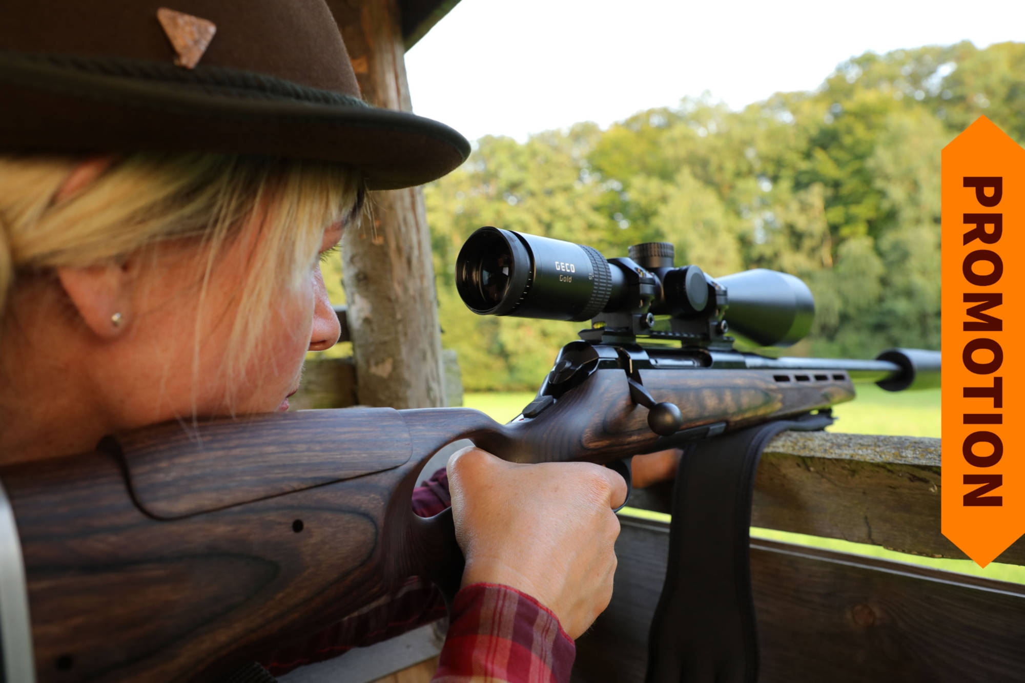 geco: Neu im GECO Optik Online-Shop: Das Fernglas mit Laser-Entfernungsmesser GECO 10x50 RF 