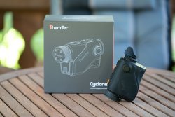 ThermTec Cyclone 325 – kompaktes Wärmebildgerät für die Jagd