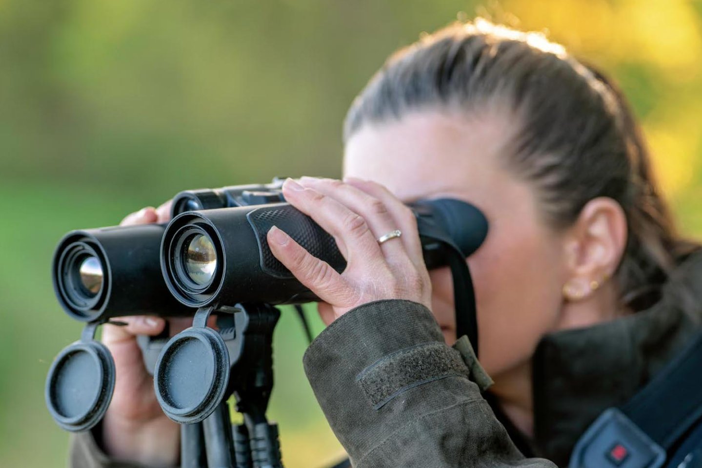 HIKMICRO erweitert die Habrok 4K Serie um das HH35L 2.0: Erste Vorstellung und Preis des Multispektralfernglases