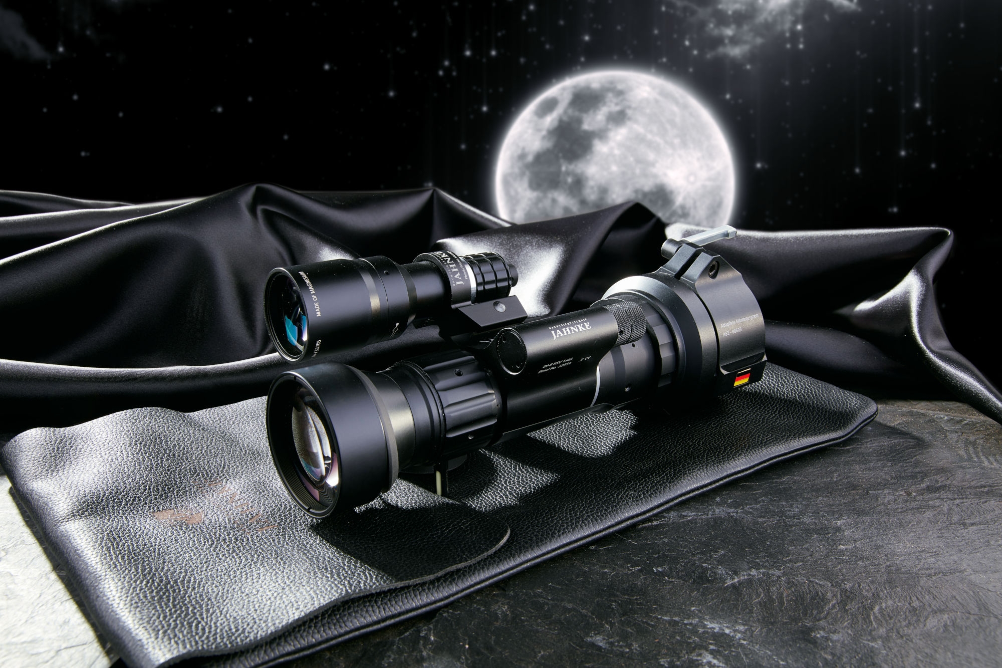 nachtsichttechnik-jahnke: Update Jahnke Nachtsichttechnik: Aktuelle Sparpreise und Testmöglichkeit vor dem Kauf! Mit Praxistest und Video des Vorsatzgeräts Jahnke DJ-8 NSV 1x56. nachtsichttechnik-jahnke: Update Jahnke Nachtsichttechnik: Aktuelle Sparpreise und Testmöglichkeit vor dem Kauf! Mit Praxistest und Video des Vorsatzgeräts Jahnke DJ-8 NSV 1x56.