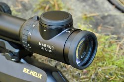 Test: Zielfernrohr Leica Magnus 1,8-12x50i für die Jagd Beleuchtungssystem für das Absehen des Zielfernrohrs Leica Magnus 1,8-12x50i