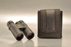 NIKON 8×42 Monarch 7 NIKON 8×42 Monarch 7