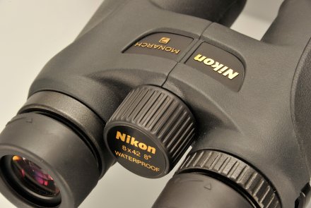 NIKON 8×42 Monarch 7 NIKON 8×42 Monarch 7