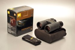 NIKON 8×42 Monarch 7 NIKON 8×42 Monarch 7