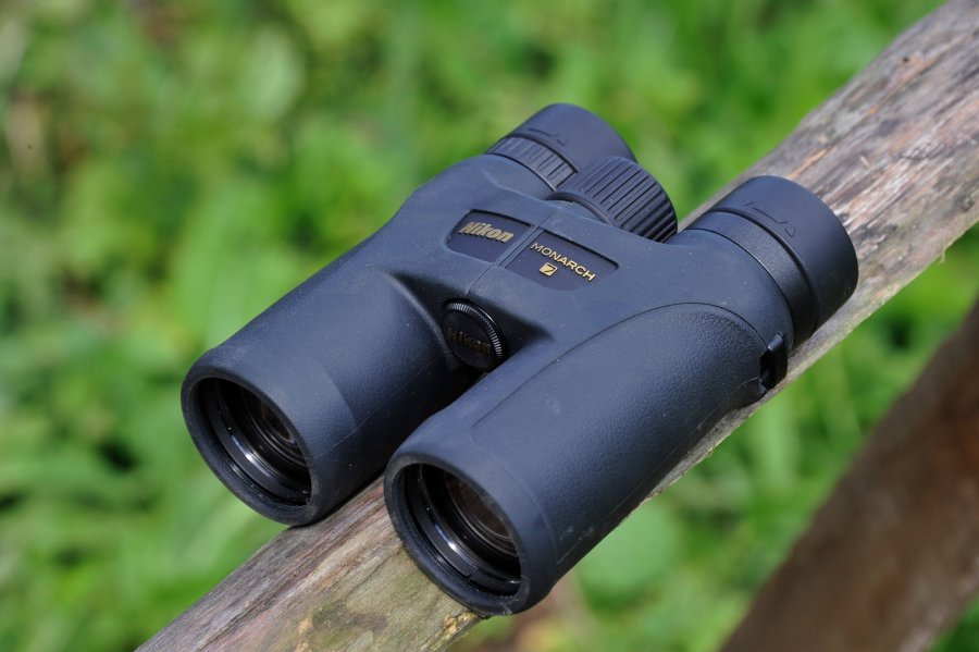 NIKON 8×42 Monarch 7 NIKON 8×42 Monarch 7
