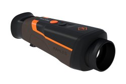 Kahles wertet seine Handheld-Wärmebildgeräte aus der Helia-Reihe TI mittels hochauflösenden Sensoren der neuesten Generation zum TI 18+ und TI 35+ auf Zum schnellen Aufspüren von Wärmequellen verfügt das neue Kahles Helia TI 18+ über ein großes Sehfeld von 44 Metern auf 100 Meter.