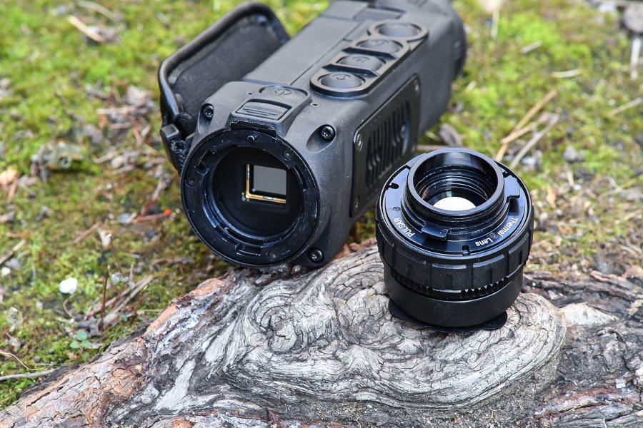 Testbericht: PULSAR Helion XP50 Wärmebildgerät Objektiv mit Bajonettanschluss