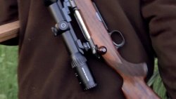 Schmidt & Bender 2,5-10x50 Polar T96 Zielfernrohr im Praxis-Test Schmidt & Bender Polar T96 in 2,5-10x50 auf Jagdgewehr Heym SR 30